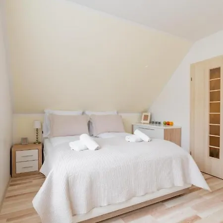 Malinowy-osiedle Malinowa 68, Zieleniewo Apartment *