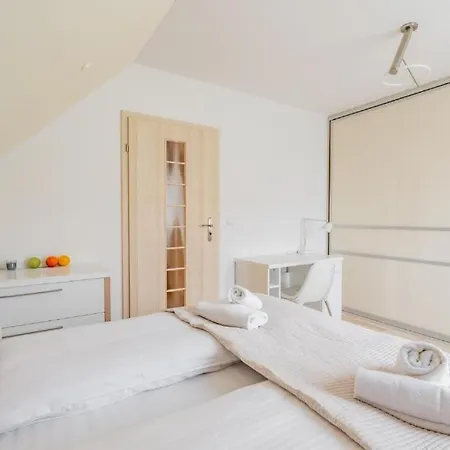 Apartment Malinowy-osiedle Malinowa 68, Zieleniewo