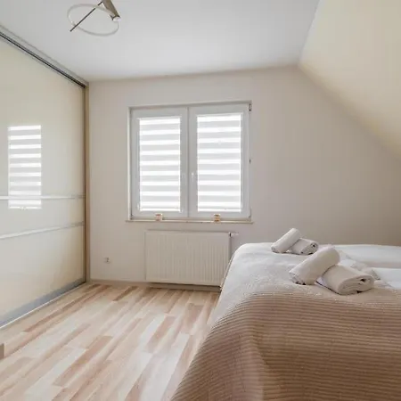 Apartment Malinowy-osiedle Malinowa 68, Zieleniewo